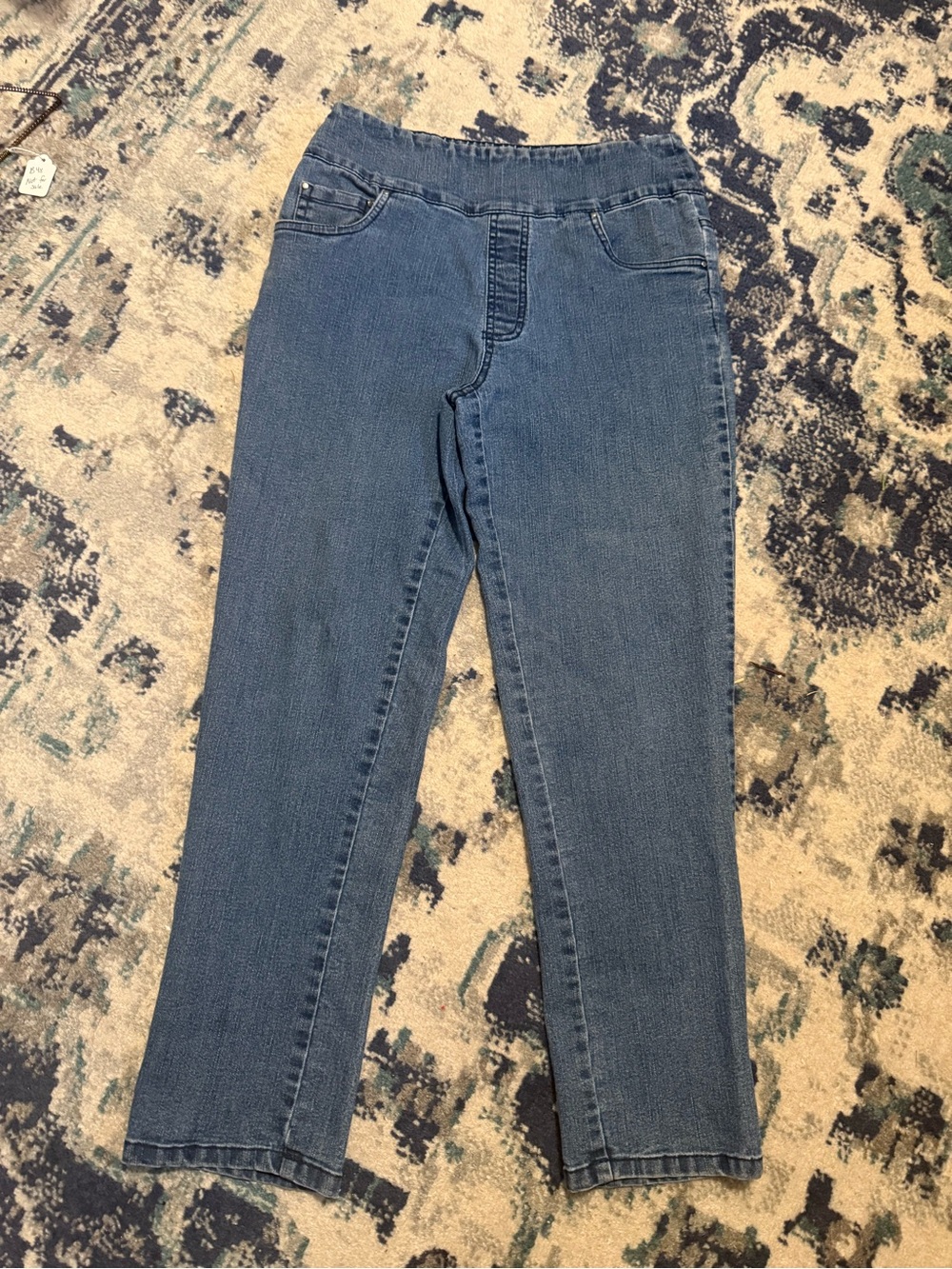 Blair Straight-Leg Pull-on Stretch Jeans - Medium Blue size 6pt
